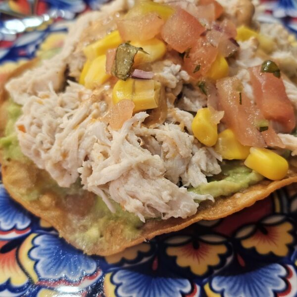 TOSTADA POLLO