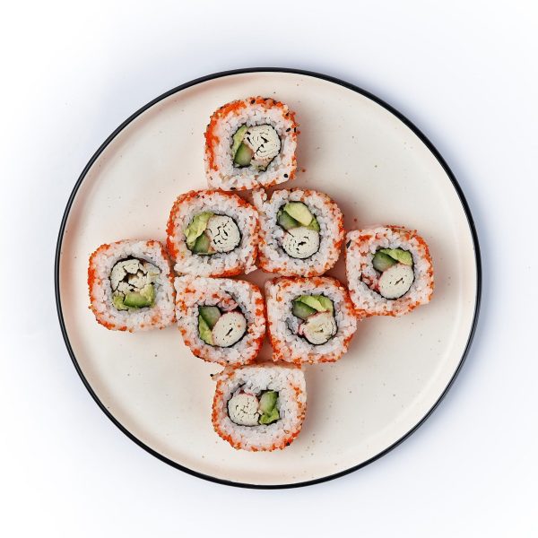 URAMAKI CALIFORNIA ROLL